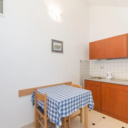 Partelj 8 By Interhome * Vir