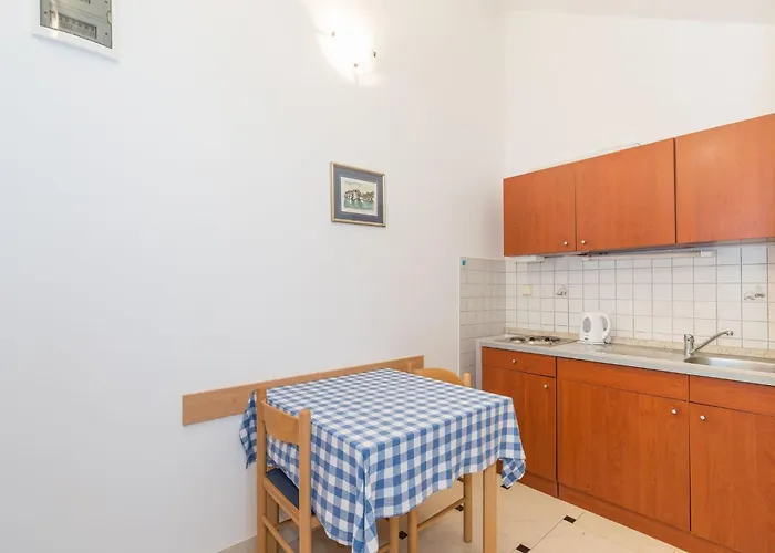 Partelj 8 By Interhome * Vir